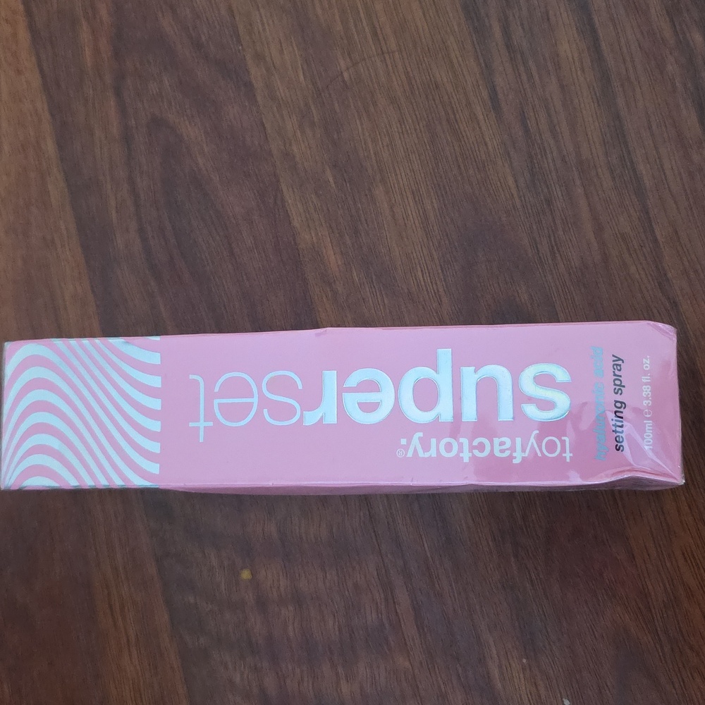 Toyfactory Superset Setting Spray